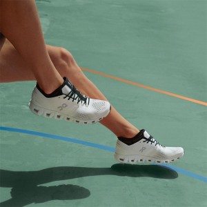 On Cloud X White / Black | SN-ON28912