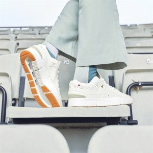 On THE ROGER Centre Court White | SN-ON28837