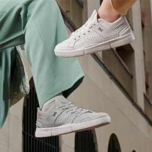 On THE ROGER Clubhouse White | SN-ON28839
